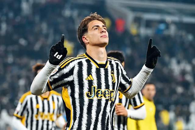 切尔西VS曼联直播分析[流言板]卡里克：我专注执教曼联；英国土教不该想太多，该把握机会